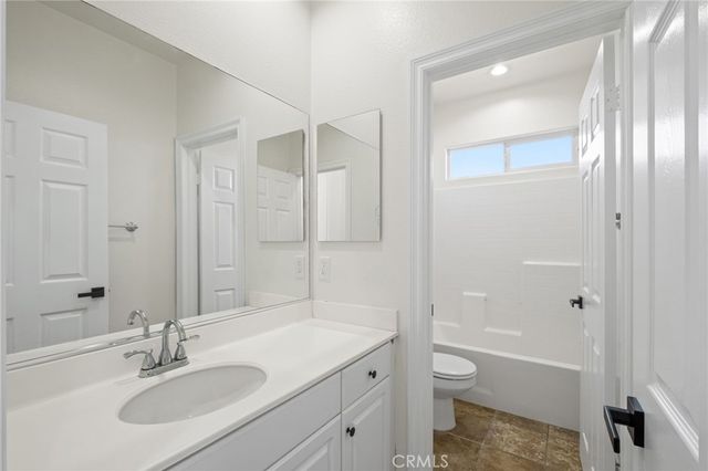 356 Tuffa Court, Perris, CA 92570