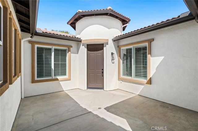 356 Tuffa Court, Perris, CA 92570