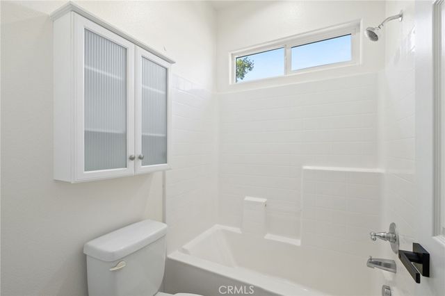 356 Tuffa Court, Perris, CA 92570