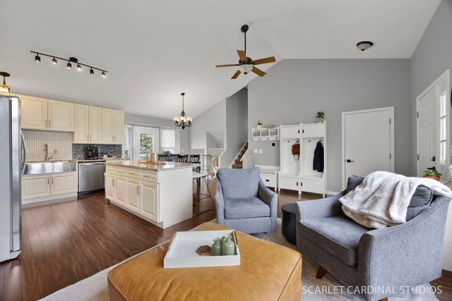 24129 Primrose Circle, Plainfield, IL 60585
