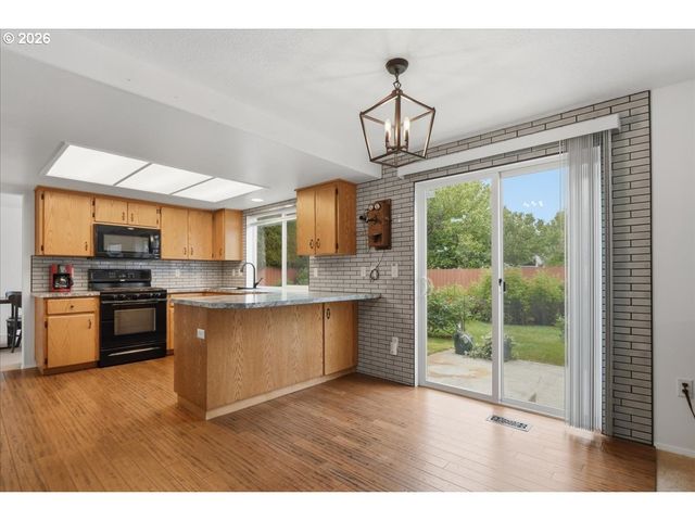 6406 Ne 106TH Cir, Vancouver, WA 98686