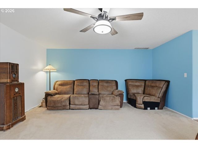 6406 Ne 106TH Cir, Vancouver, WA 98686