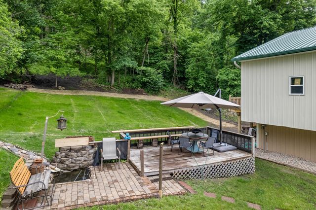 160 N State Road 35, Alma, WI 54610