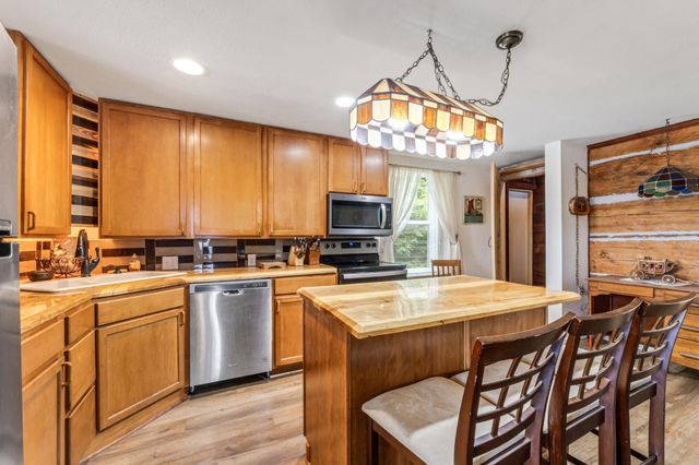 160 N State Road 35, Alma, WI 54610