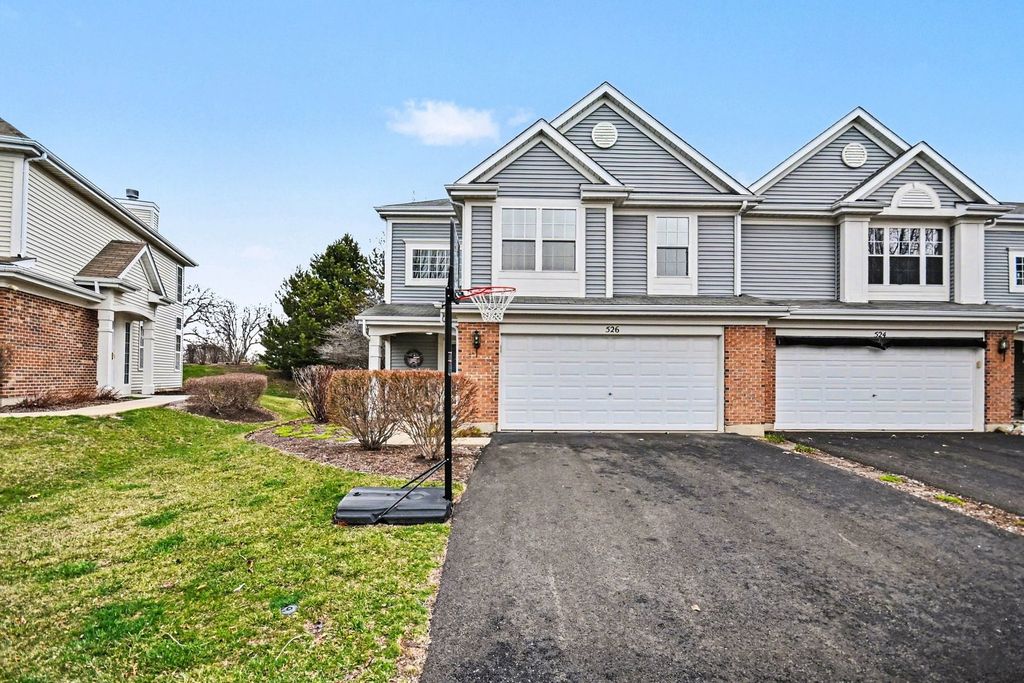 526 Lancaster Drive, Pingree Grove, IL 60140