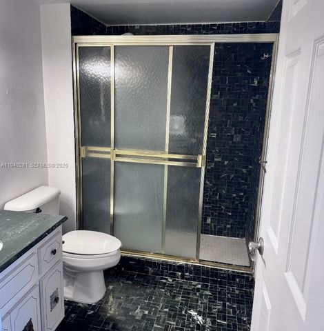 1904 S Ocean Dr 808, Hallandale Beach, FL 33009