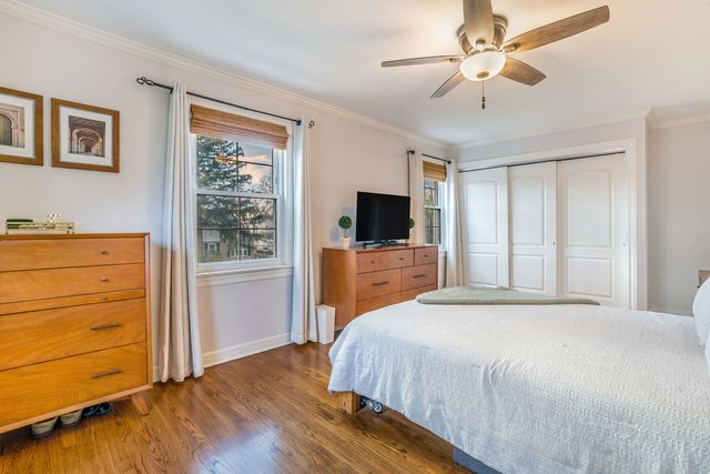 1907 Portsmouth Avenue, Westchester, IL 60154