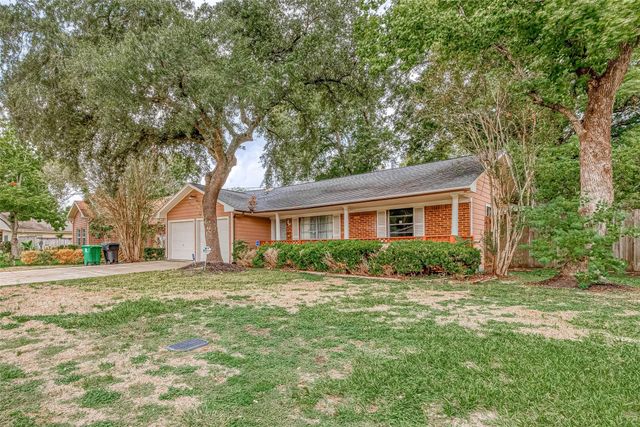 7022 Triola Lane, Houston, TX 77074