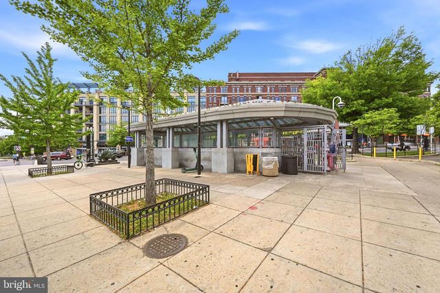 724 ROCK CREEK CHURCH RD NW, Washington, DC 20010