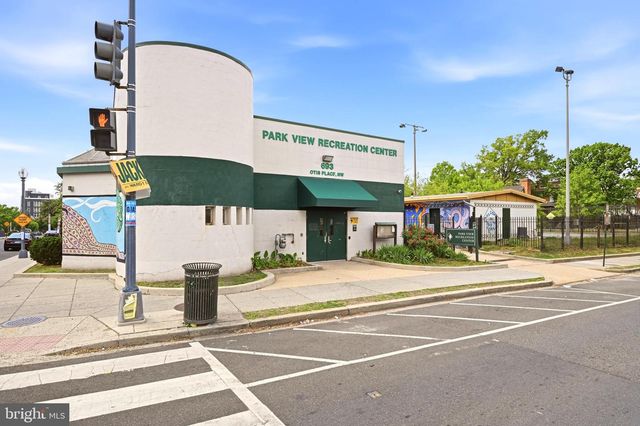 724 ROCK CREEK CHURCH RD NW, Washington, DC 20010