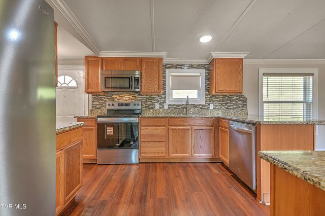 1302 Camelia Avenue, Kingsport, TN 37660
