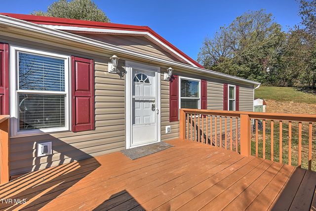 1302 Camelia Avenue, Kingsport, TN 37660