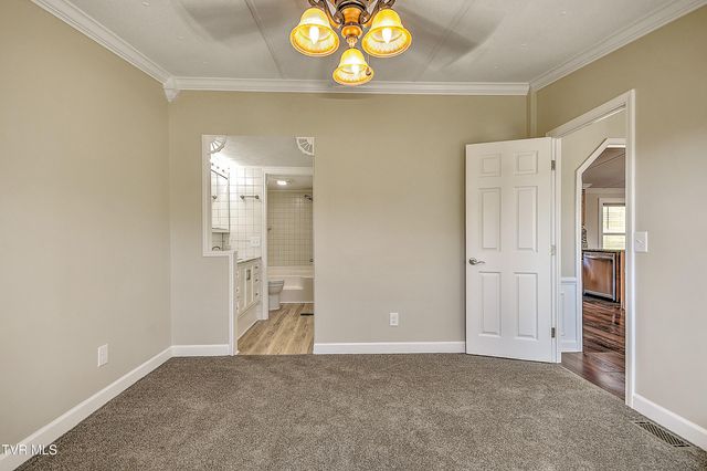 1302 Camelia Avenue, Kingsport, TN 37660