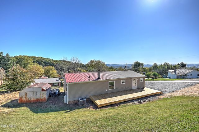 1302 Camelia Avenue, Kingsport, TN 37660