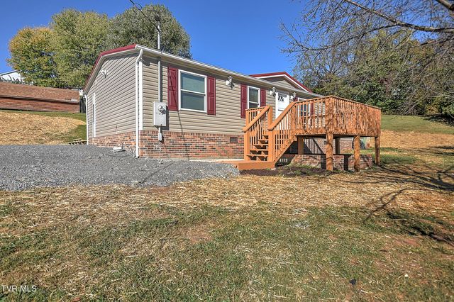 1302 Camelia Avenue, Kingsport, TN 37660