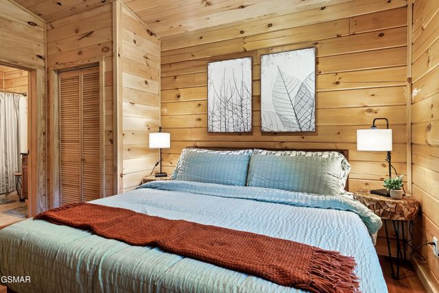 1633 Misty Hollow Way Way, Gatlinburg, TN 37738