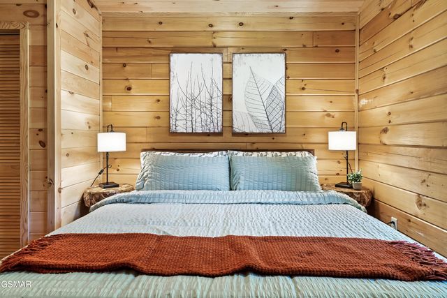 1633 Misty Hollow Way Way, Gatlinburg, TN 37738