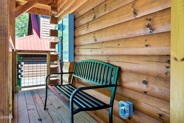 1633 Misty Hollow Way Way, Gatlinburg, TN 37738