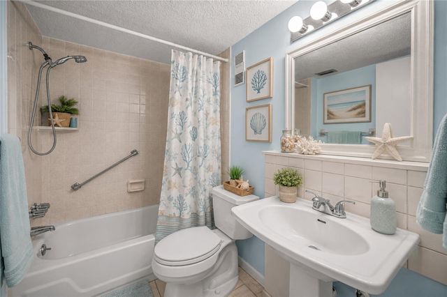 820 PATRICIA AVENUE 109, Dunedin, FL 34698