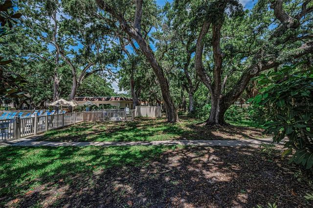 820 PATRICIA AVENUE 109, Dunedin, FL 34698
