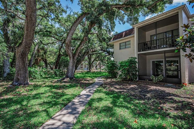 820 PATRICIA AVENUE 109, Dunedin, FL 34698