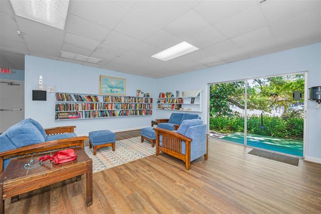 820 PATRICIA AVENUE 109, Dunedin, FL 34698