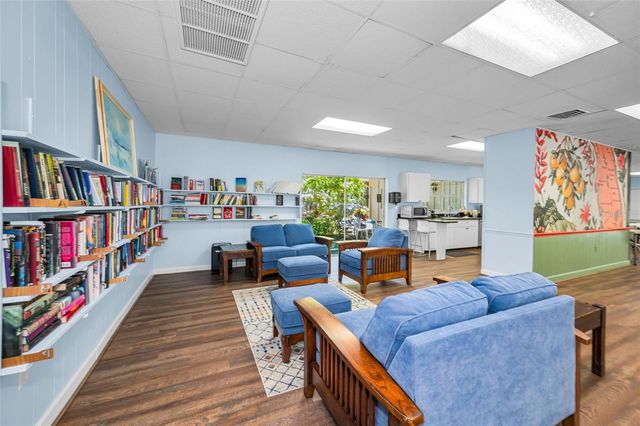 820 PATRICIA AVENUE 109, Dunedin, FL 34698