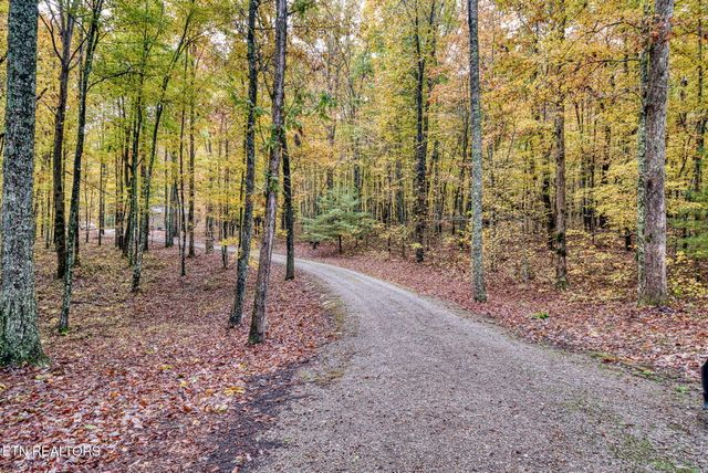 902 Cowpens Drive, Monterey, TN 38574