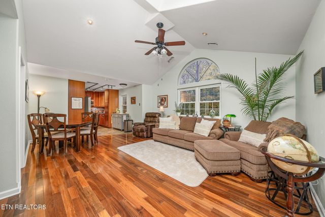 902 Cowpens Drive, Monterey, TN 38574