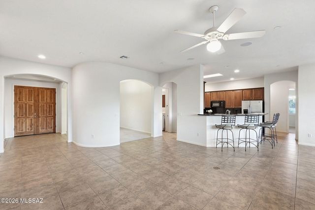 12756 N White Diamond Place, Oro Valley, AZ 85755