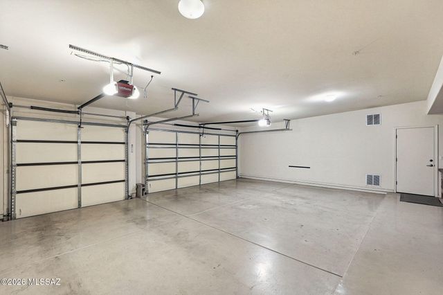 12756 N White Diamond Place, Oro Valley, AZ 85755
