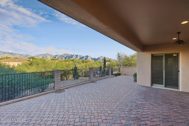 12756 N White Diamond Place, Oro Valley, AZ 85755