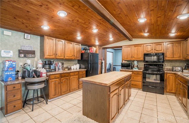 5435 Sherfield Drive, Dayton, OH 45426