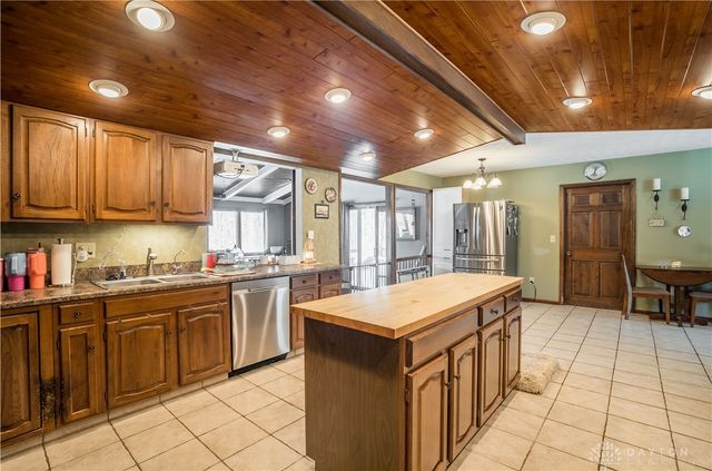 5435 Sherfield Drive, Dayton, OH 45426