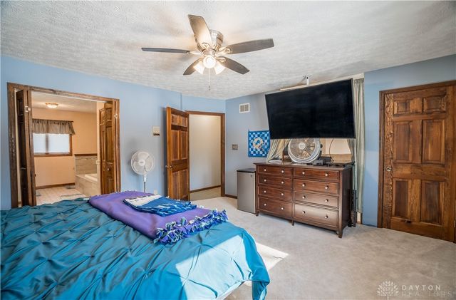 5435 Sherfield Drive, Dayton, OH 45426