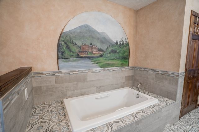 5435 Sherfield Drive, Dayton, OH 45426