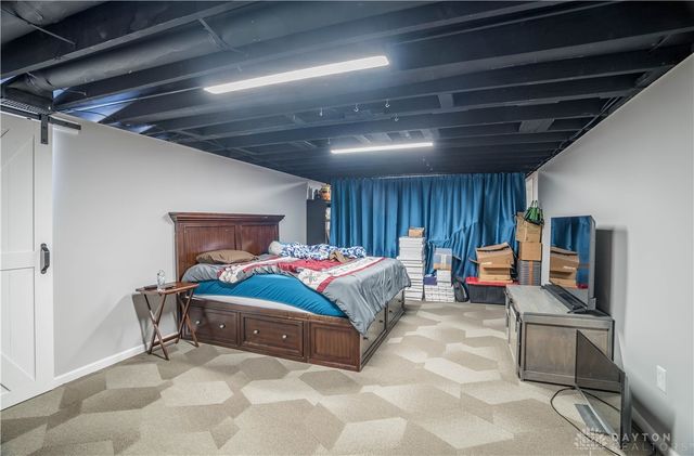 5435 Sherfield Drive, Dayton, OH 45426