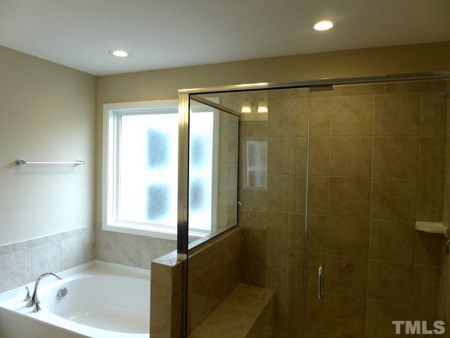 1041 Myers Point Drive, Morrisville, NC 27560