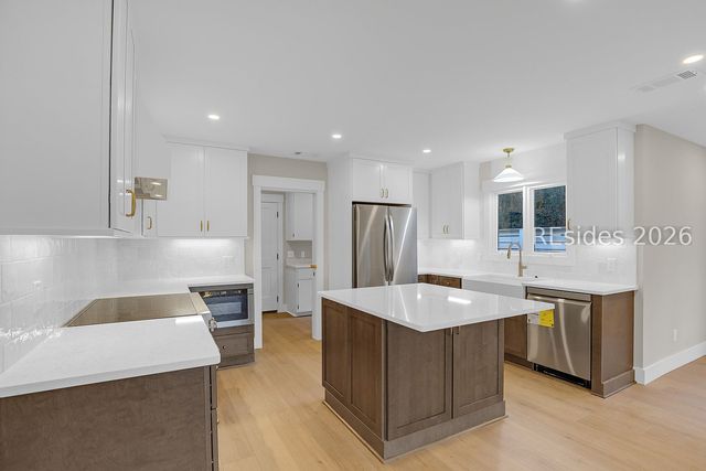 24 Bear Creek Dr, Hilton Head Island, SC 29926