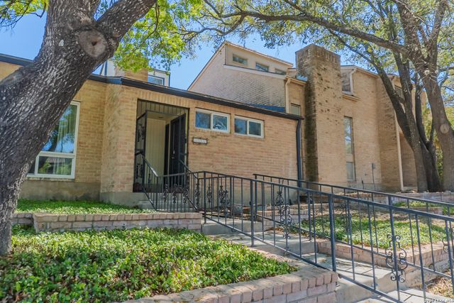 8942 Willmon, Windcrest, TX 78239