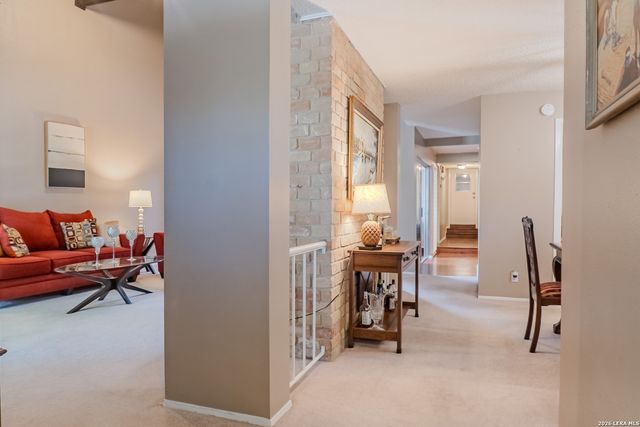 8942 Willmon, Windcrest, TX 78239