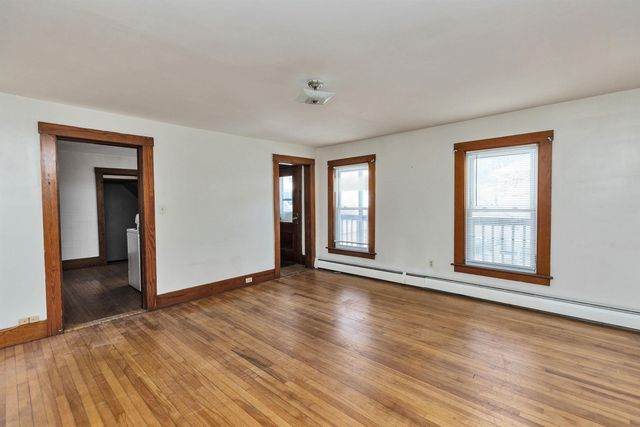 326 Lake Avenue, Manchester, NH 03103