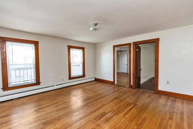 326 Lake Avenue, Manchester, NH 03103