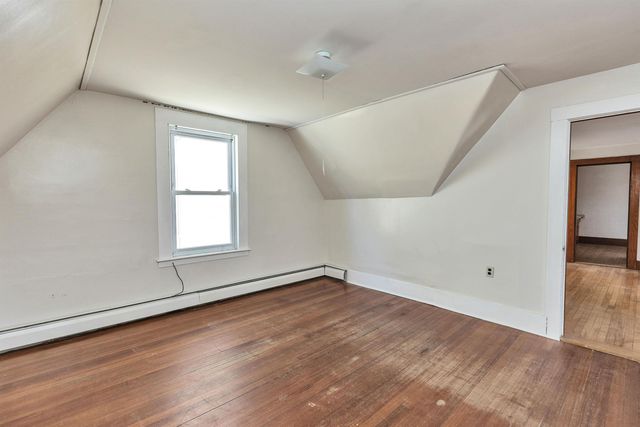 326 Lake Avenue, Manchester, NH 03103