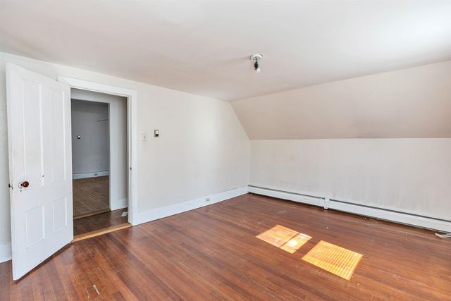 326 Lake Avenue, Manchester, NH 03103