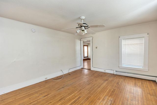 326 Lake Avenue, Manchester, NH 03103