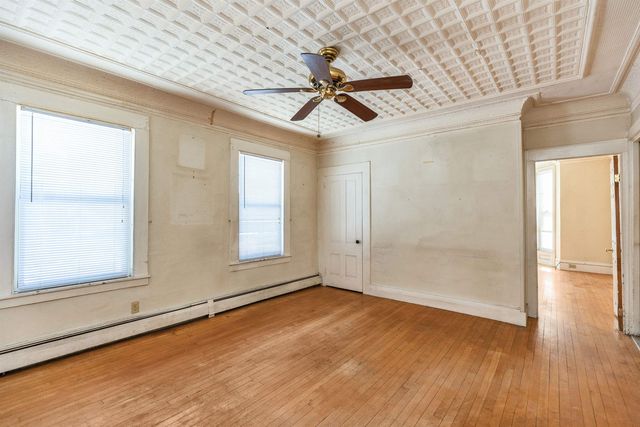 326 Lake Avenue, Manchester, NH 03103