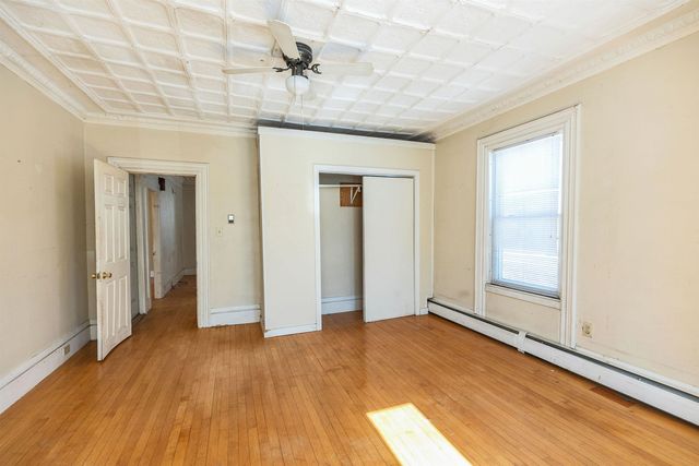 326 Lake Avenue, Manchester, NH 03103