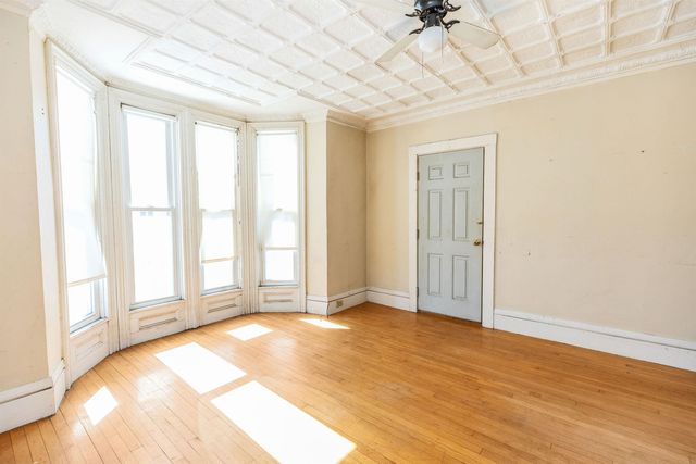 326 Lake Avenue, Manchester, NH 03103