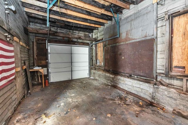 326 Lake Avenue, Manchester, NH 03103